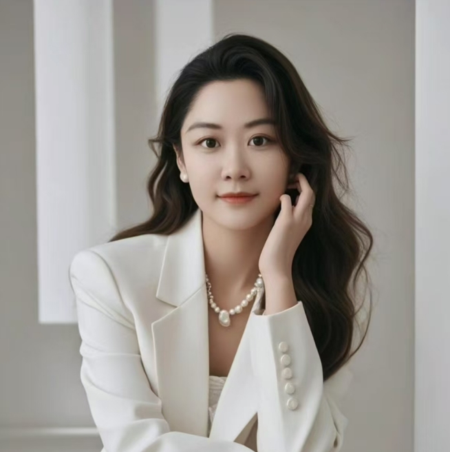 黄俐婧-资深会计